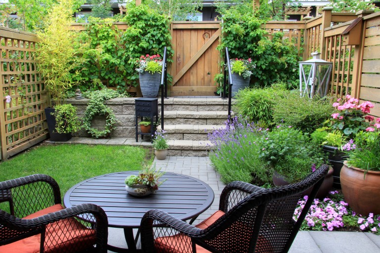 HOW TO MAKE THE MOST OF YOUR PATIO GARDEN